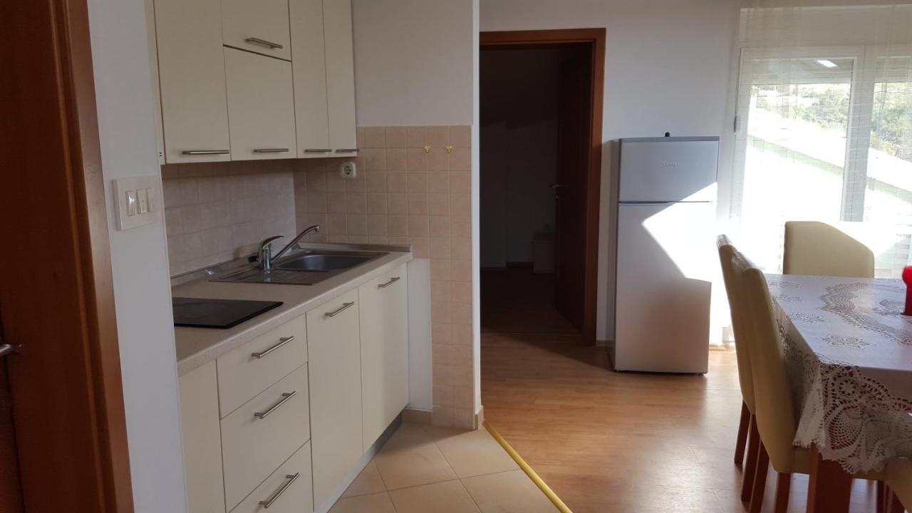 Apartmani Vela Draga Pag Стара-Новаля Экстерьер фото